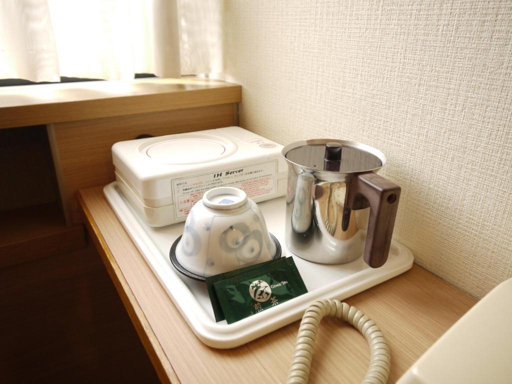 Hotel Route-Inn Hofu Ekimae Pokoj fotografie